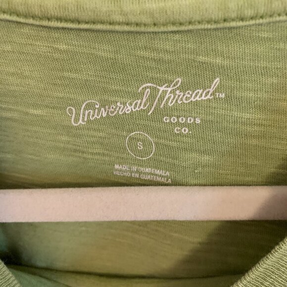 Lot of 2 Cropped Tees Crop Tops Universal Thread - Picture 8 of 9